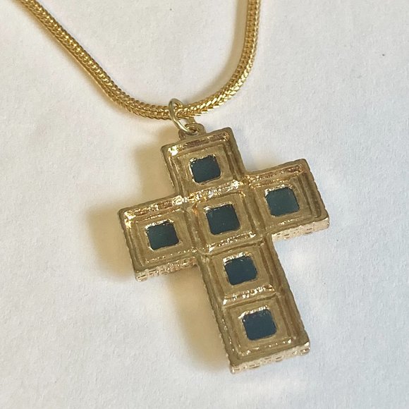 Vintage Gold Cross Pendant Necklace Green Crystal Plated 24" Chain Christian - Picture 4 of 10